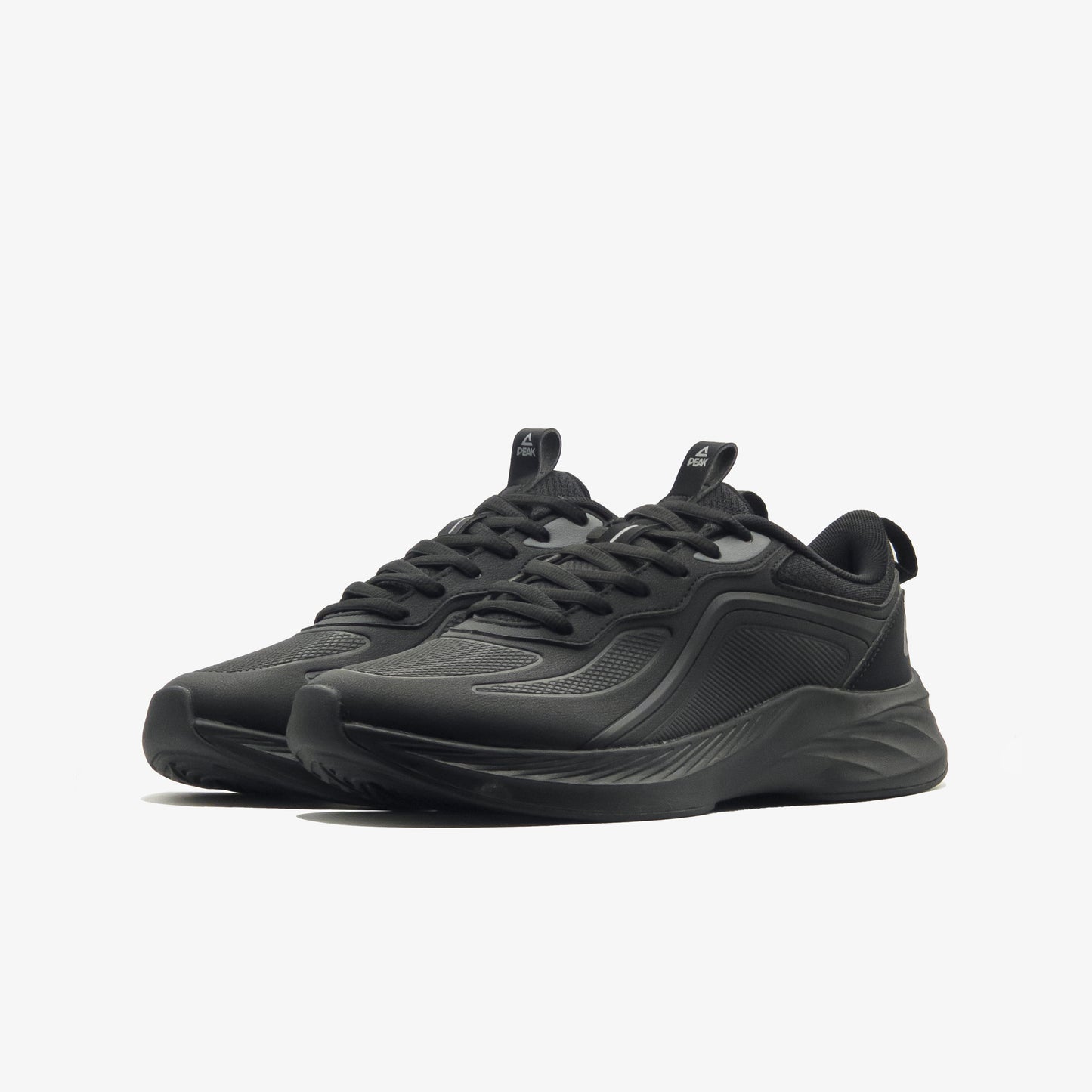 Peak running shoes all black