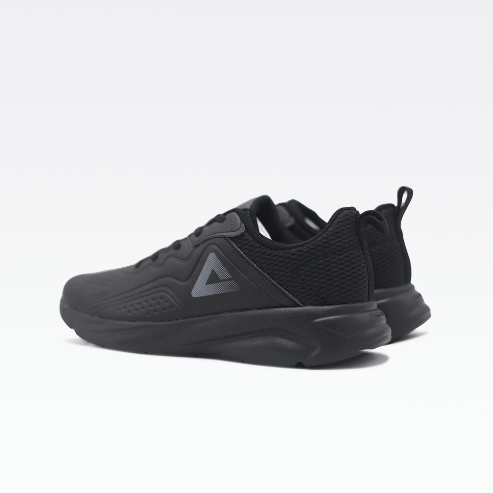 Peak walking shoes black