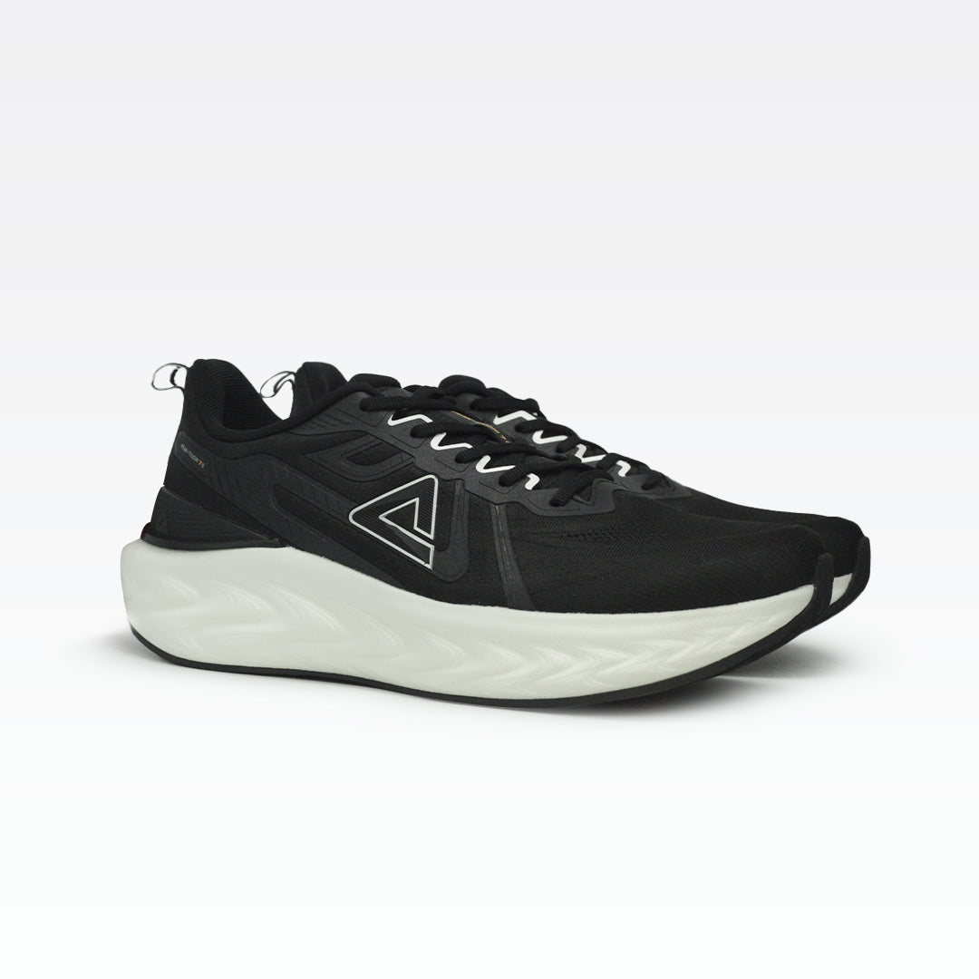 Peak running shoes black white