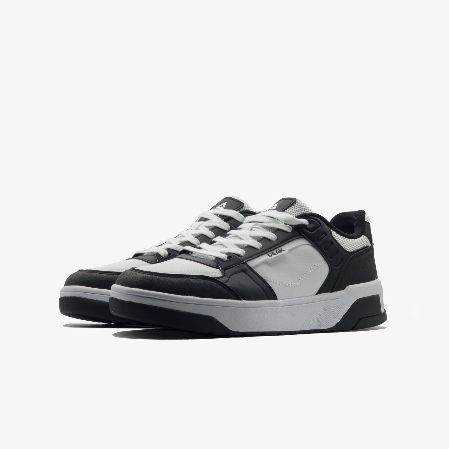 Peak fashion culture shoes white black