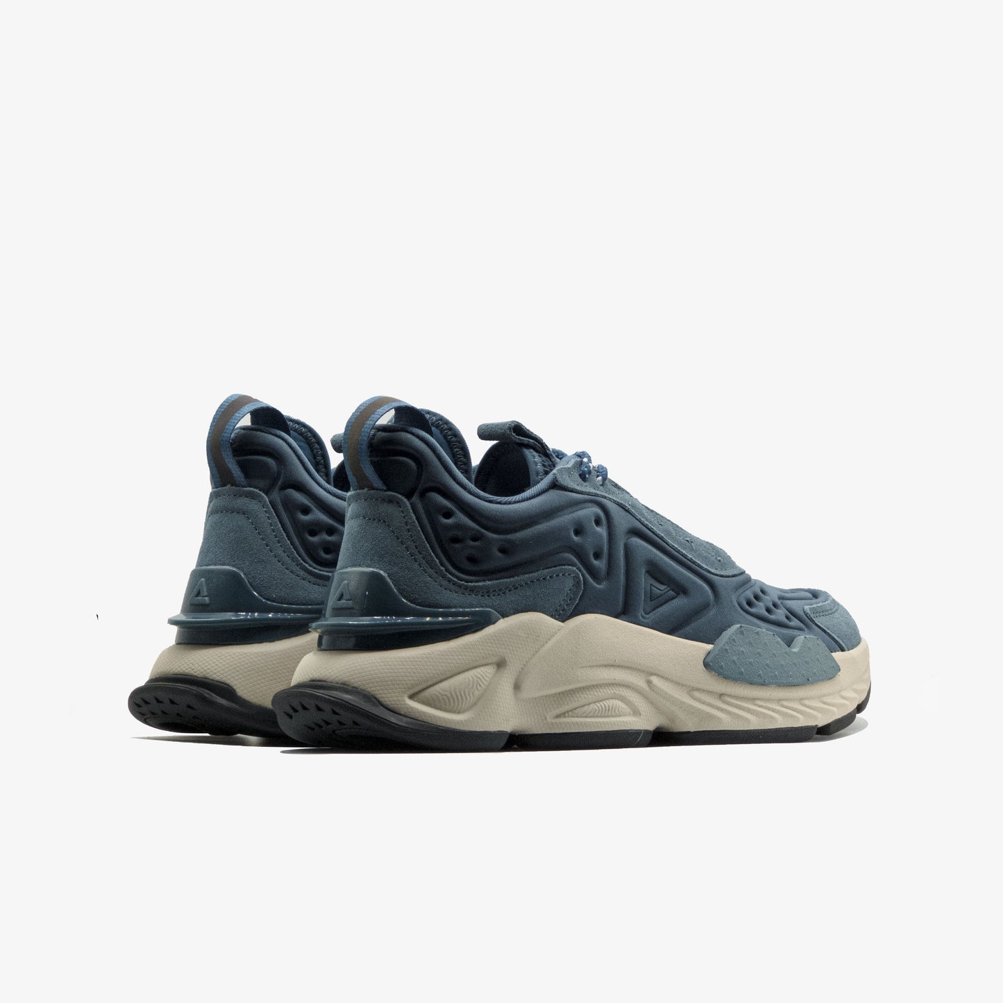 Peak casual shoes dark green