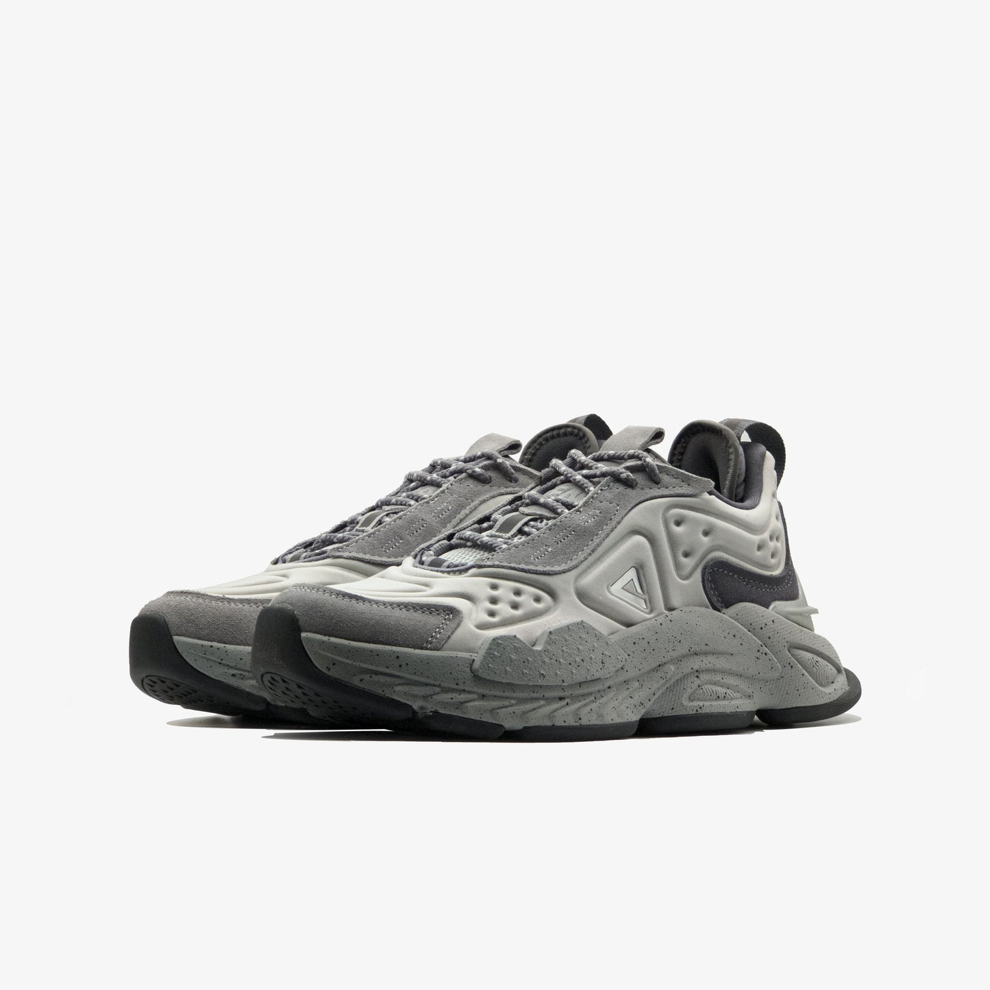 Peak casual shoes Lt grey Mid grey