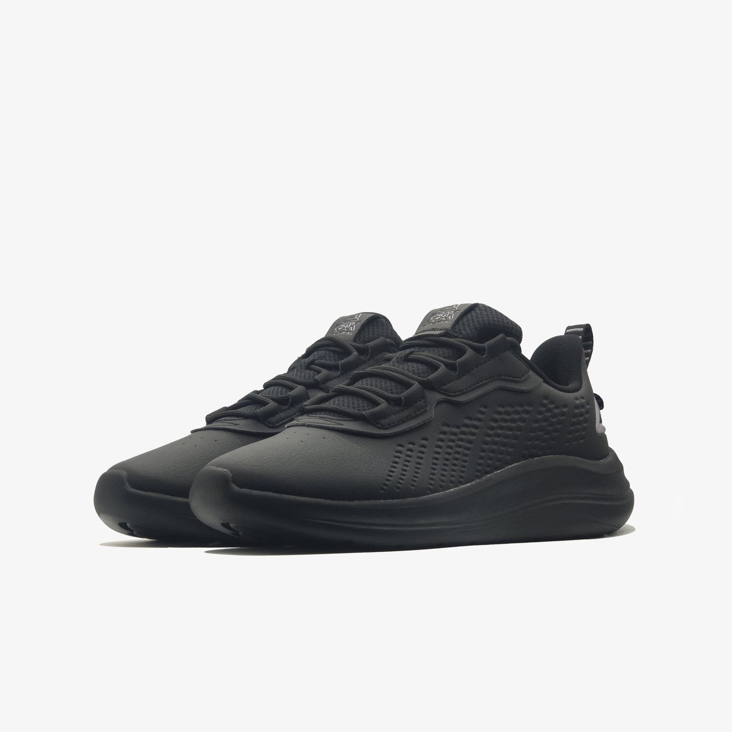 Peak casual shoes all black