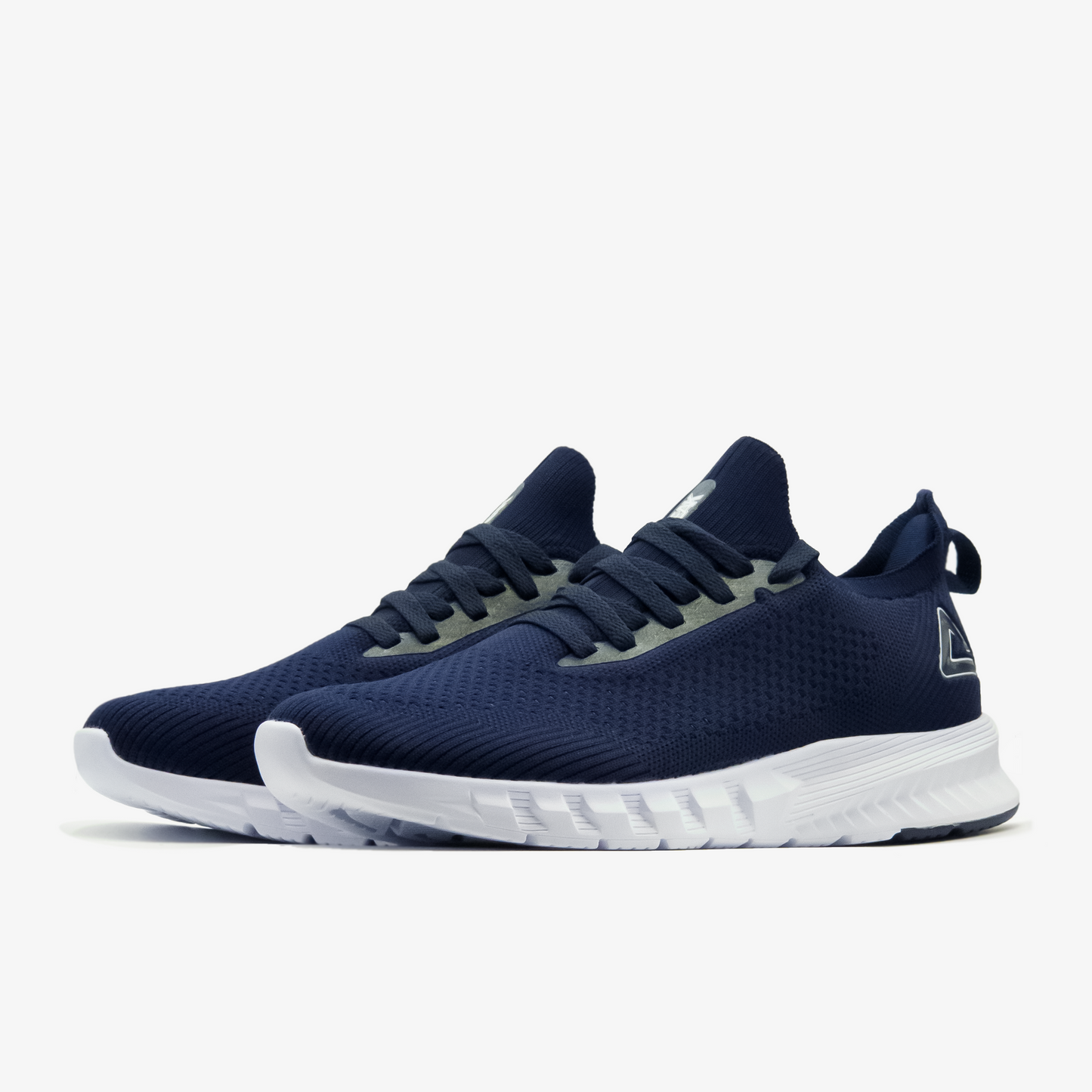 Peak X-Light III Navy White
