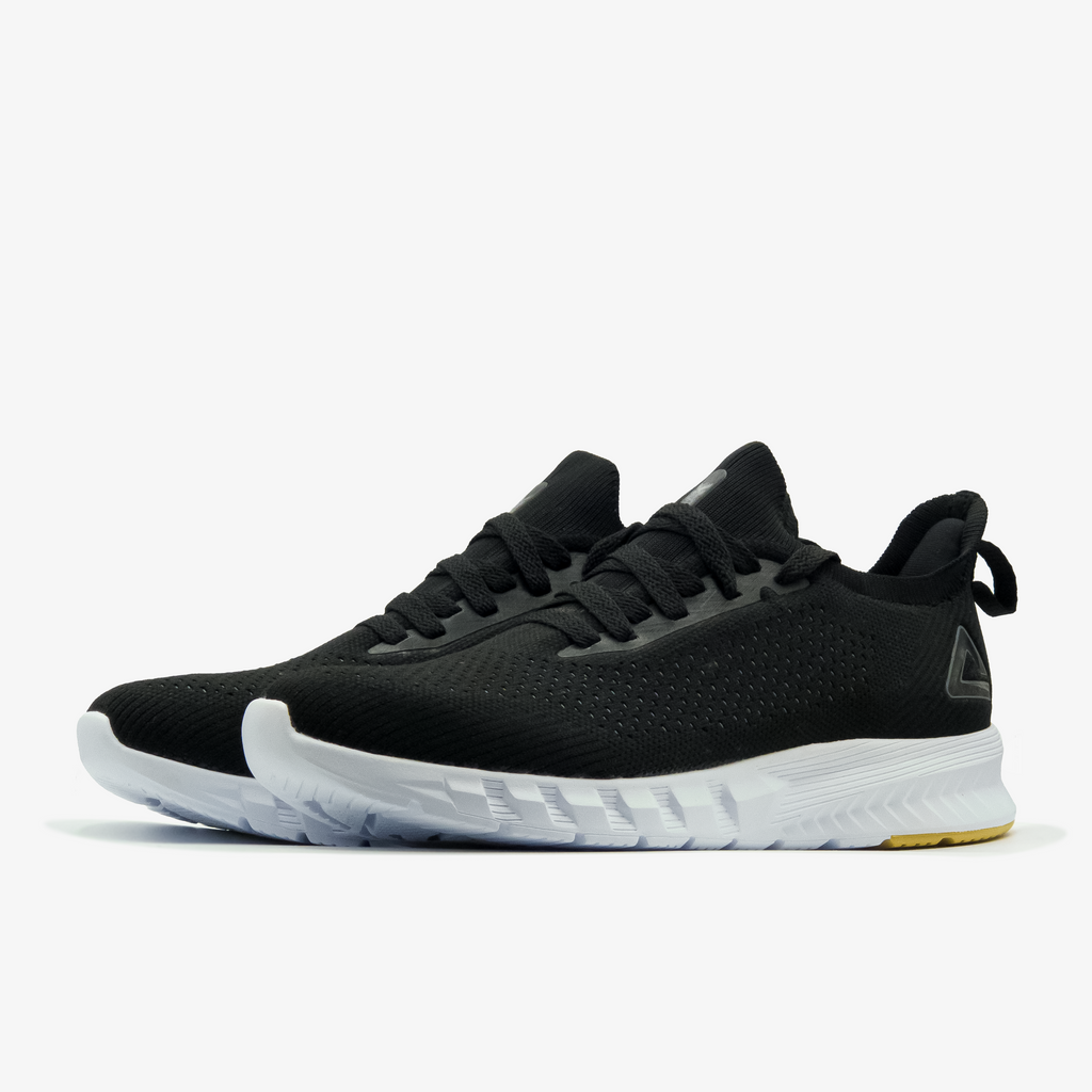 Peak X-Light III All Black White