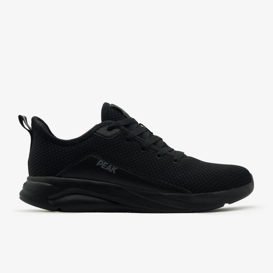 Peak walking shoes all black