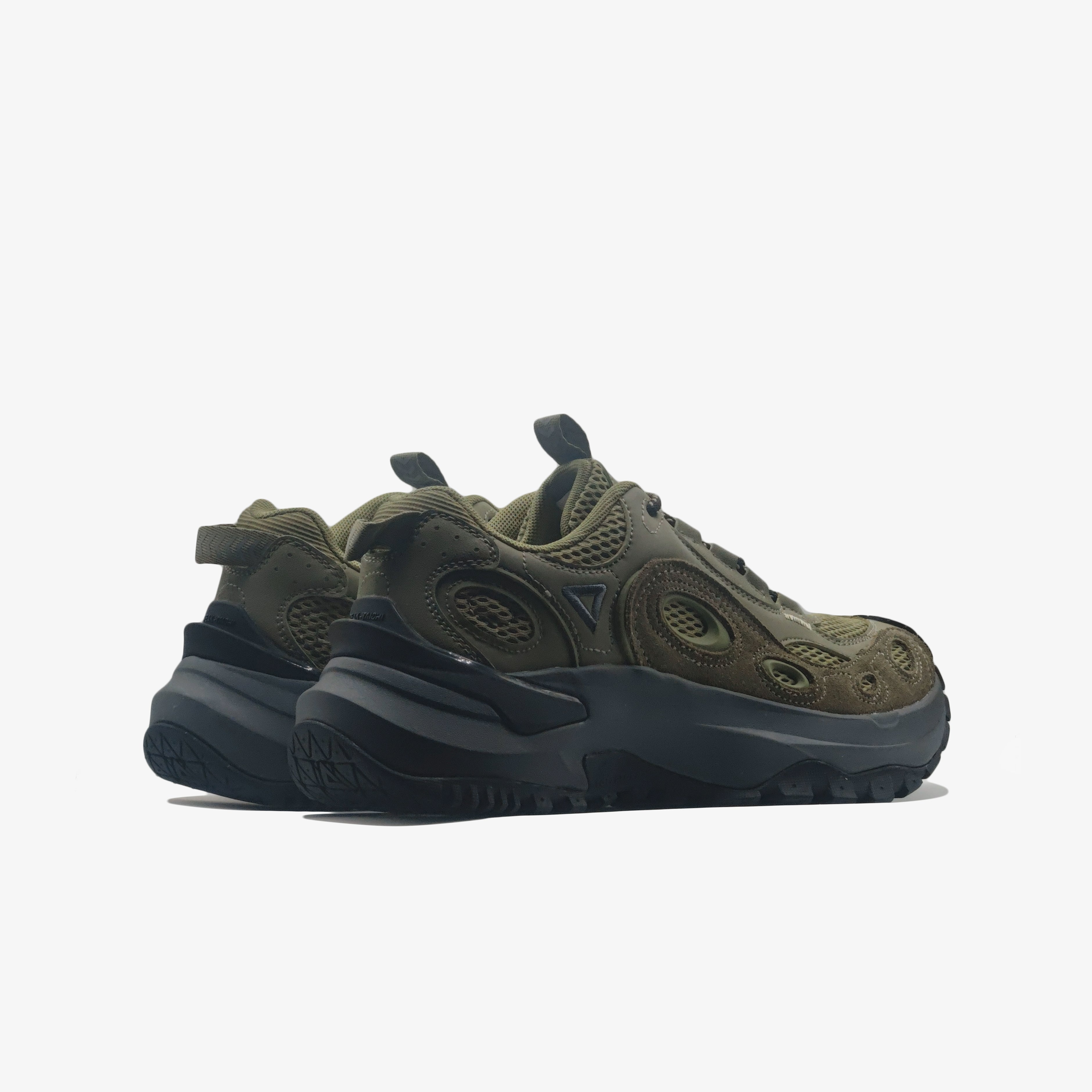Peak Taichi Outdoor Shoes Chrome Green