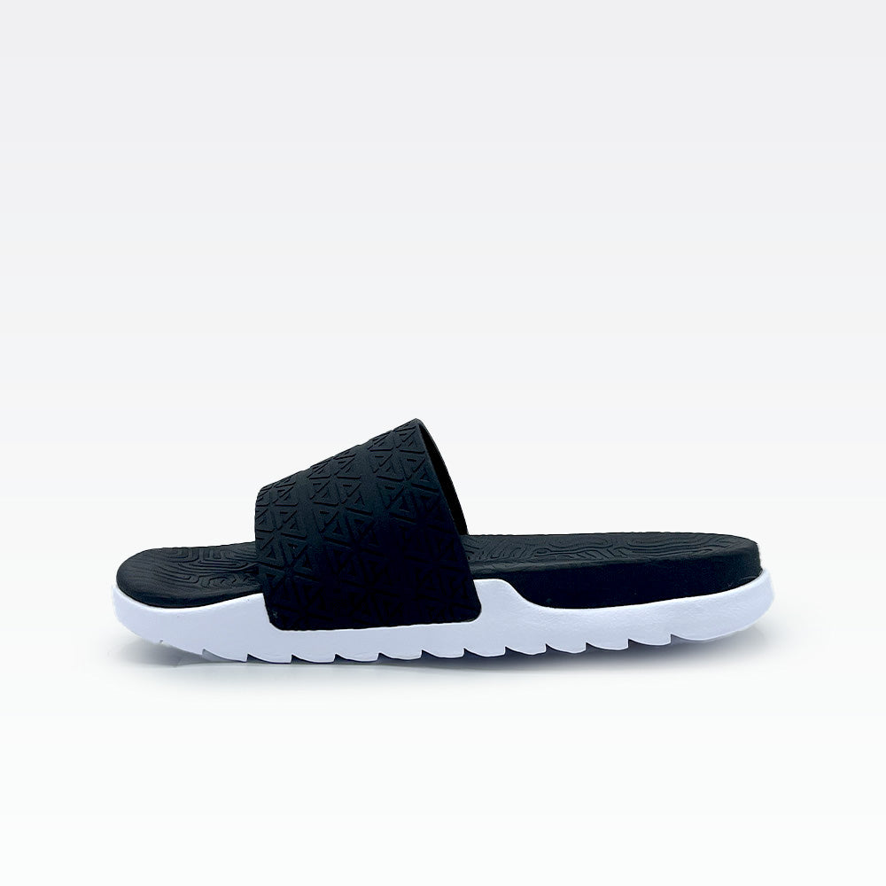 Peak Taichi Slippers White Black