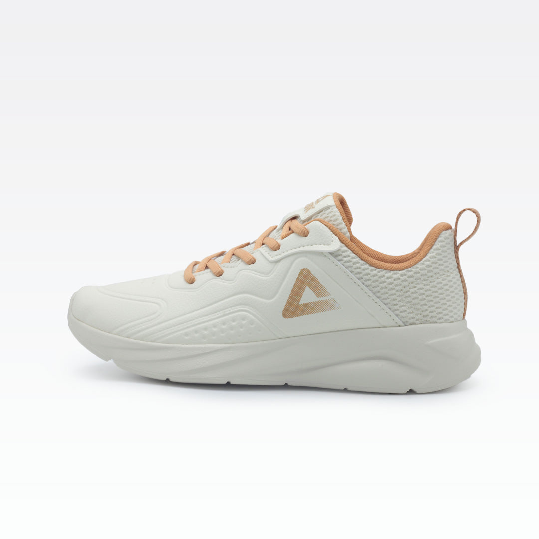 Peak Walking Shoes Off White Brown