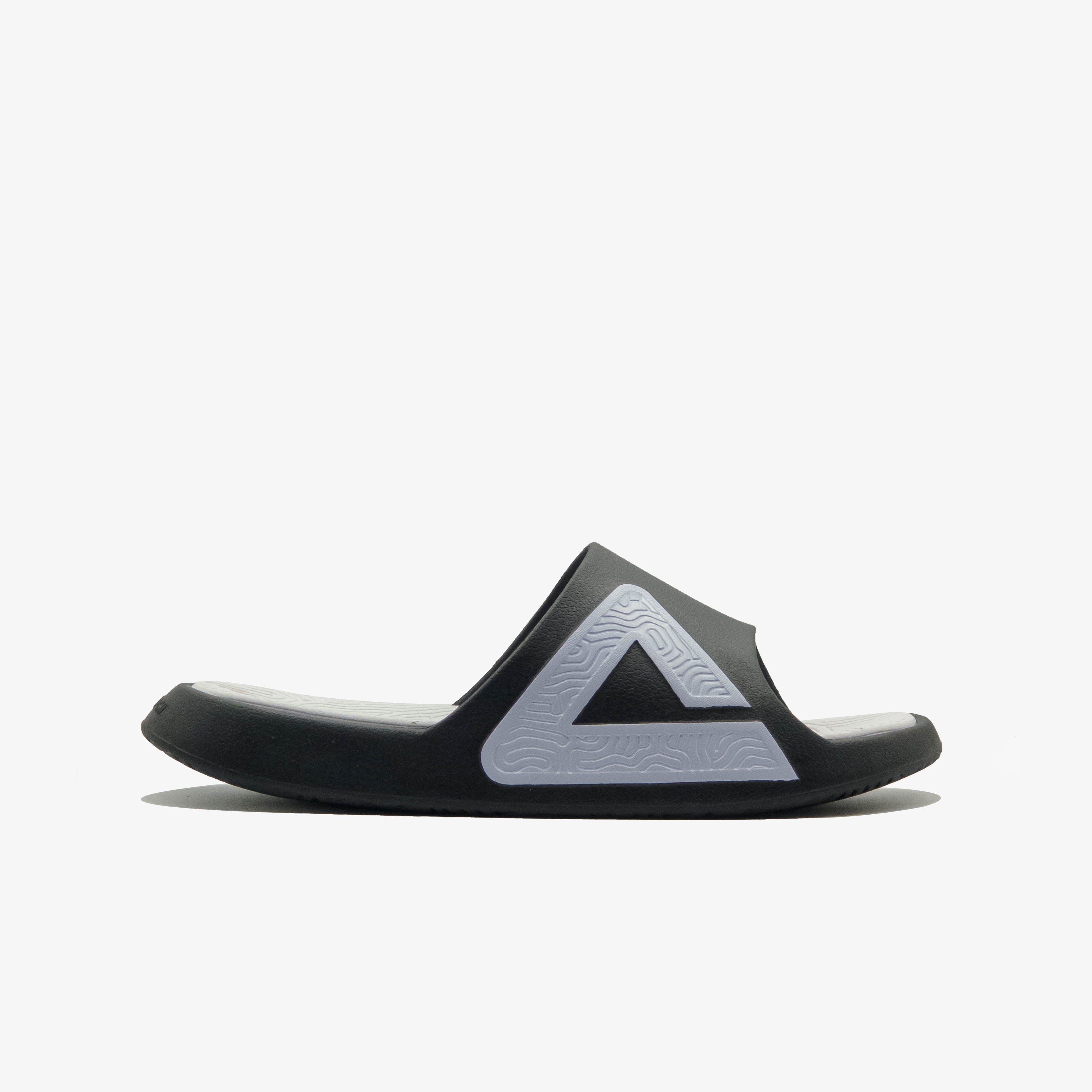 Peak Taichi Slippers Black White