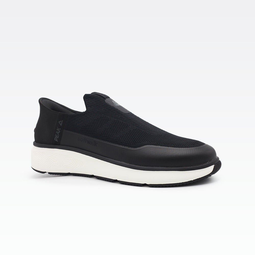 Peak walking shoes black off white