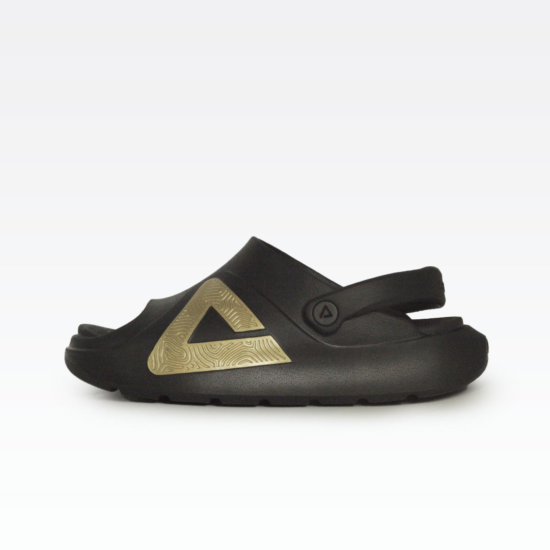 Peak taichi slippers black gold