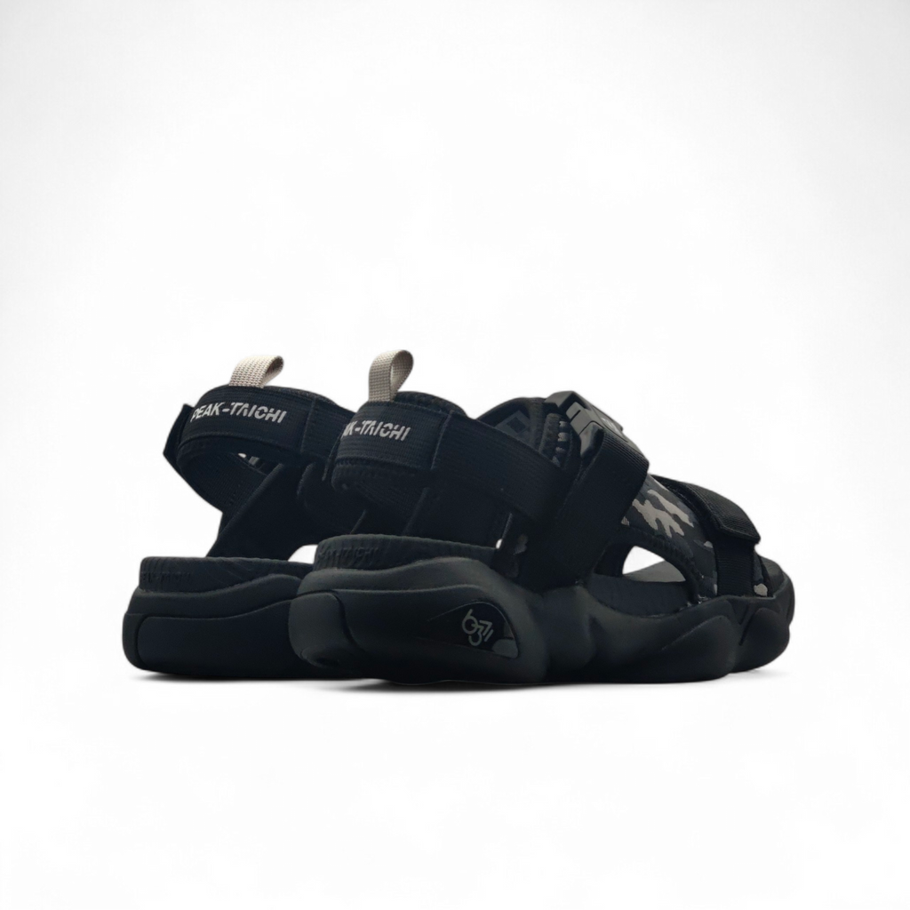 Peak Taichi Sandals Black