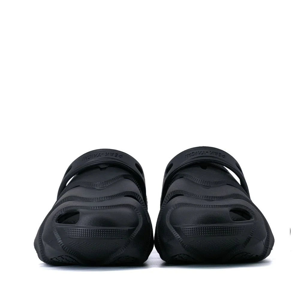 peak taichi sandal black