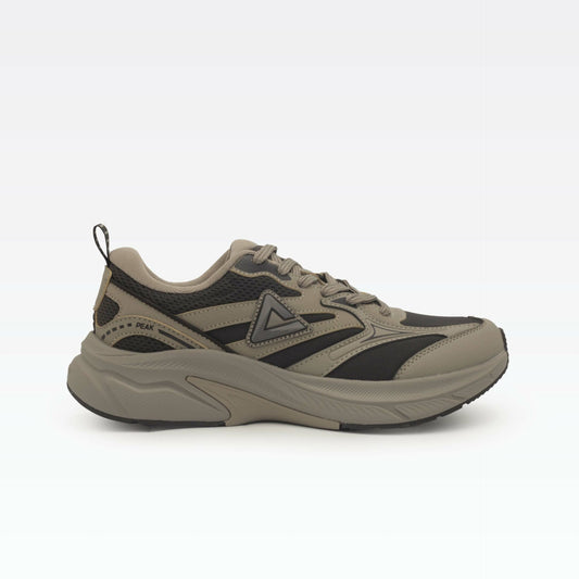 Peak running shoes dark brown coffee