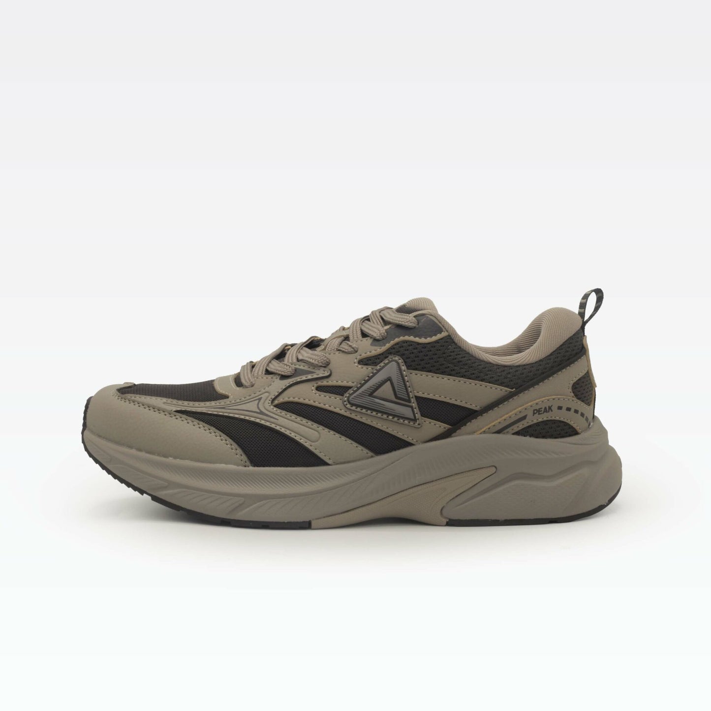 Peak running shoes dark brown coffee