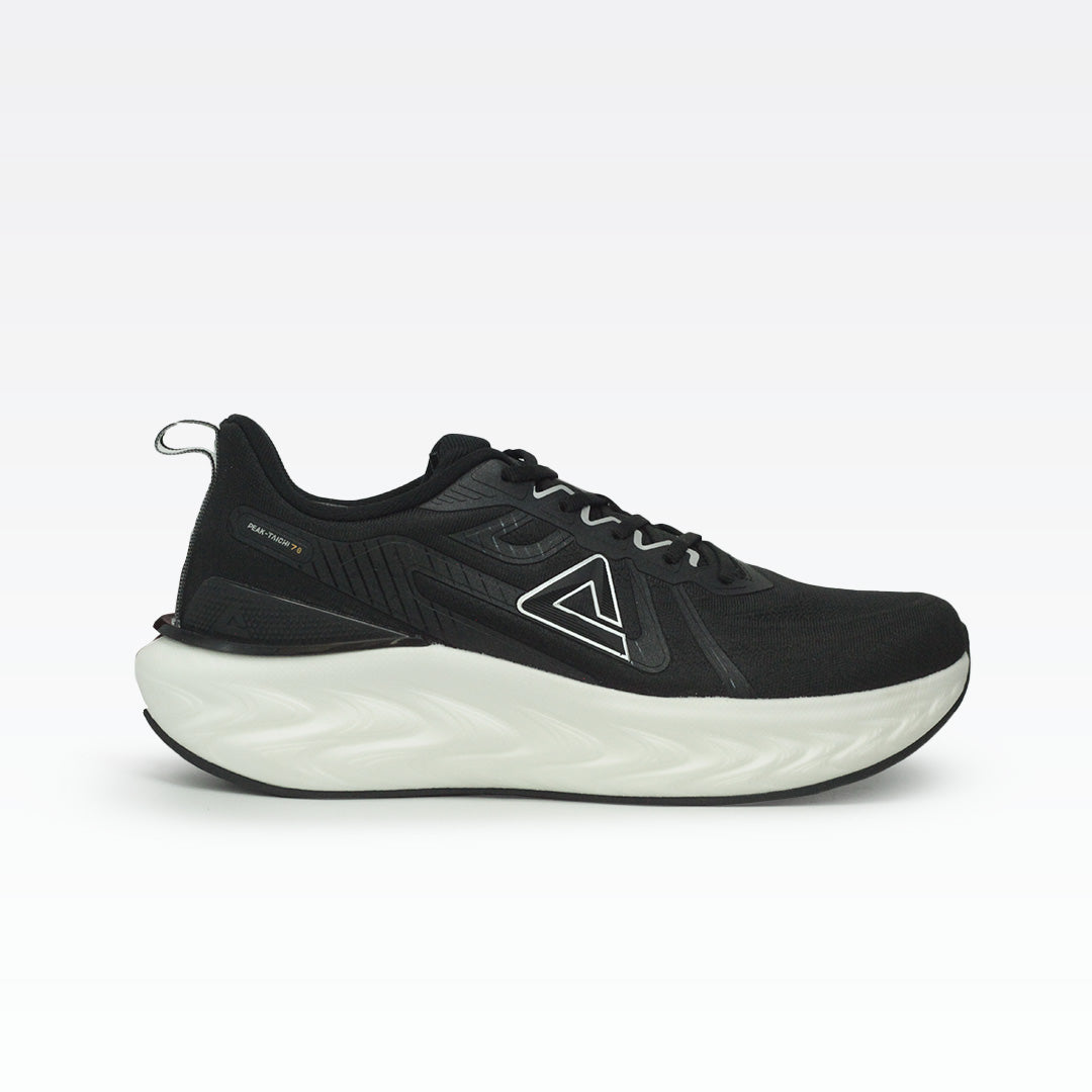 Peak running shoes black white