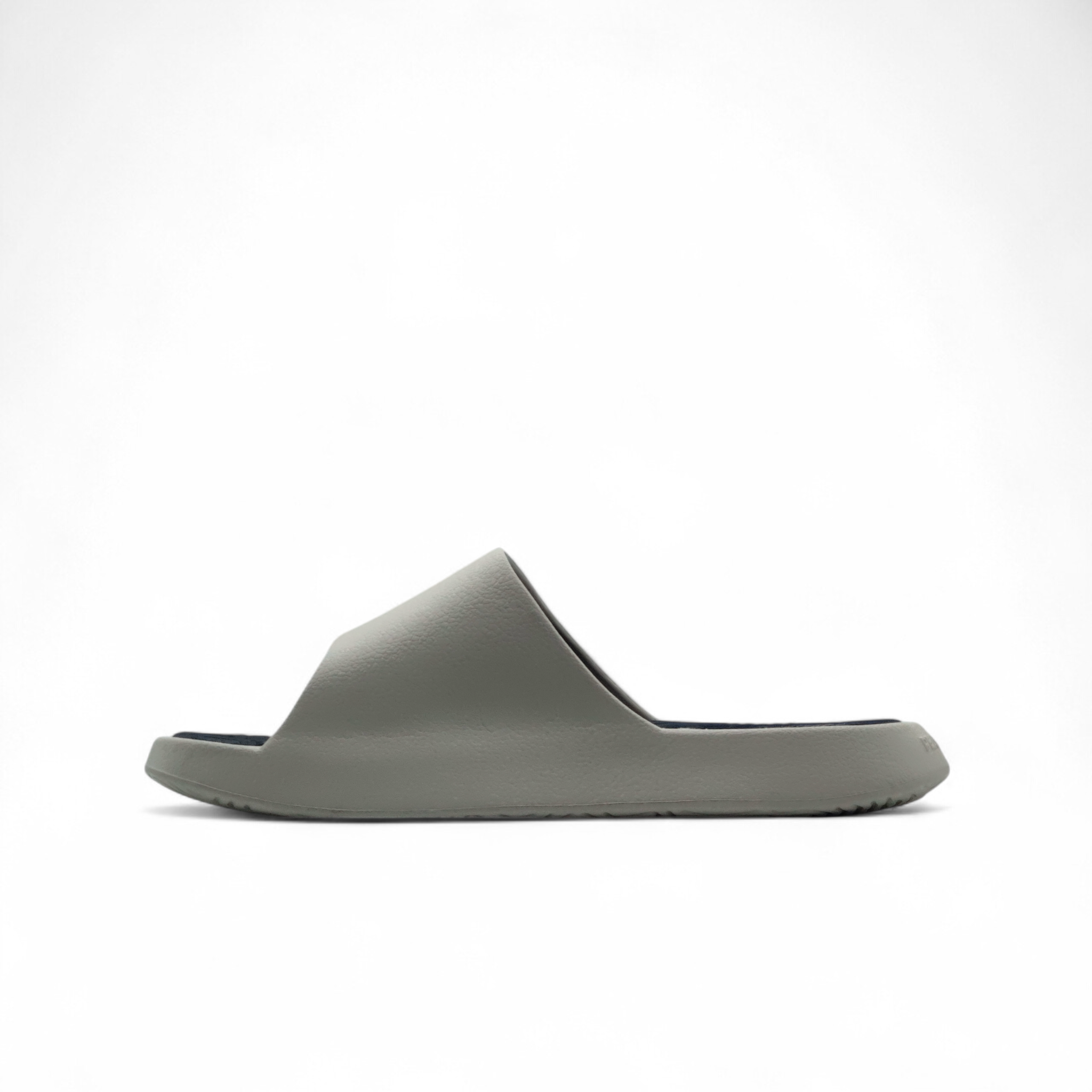 Peak Taichi Slippers Beige Black
