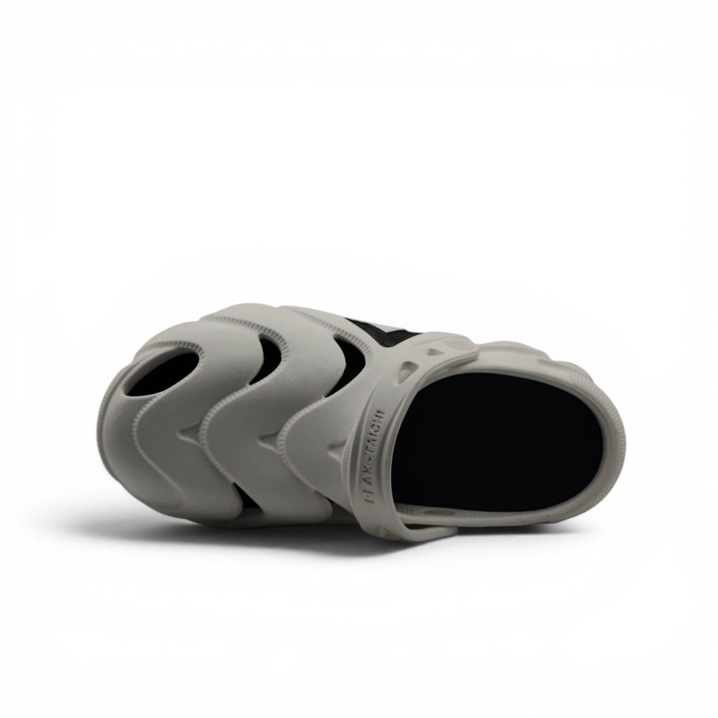 Peak Sandals Off White Black