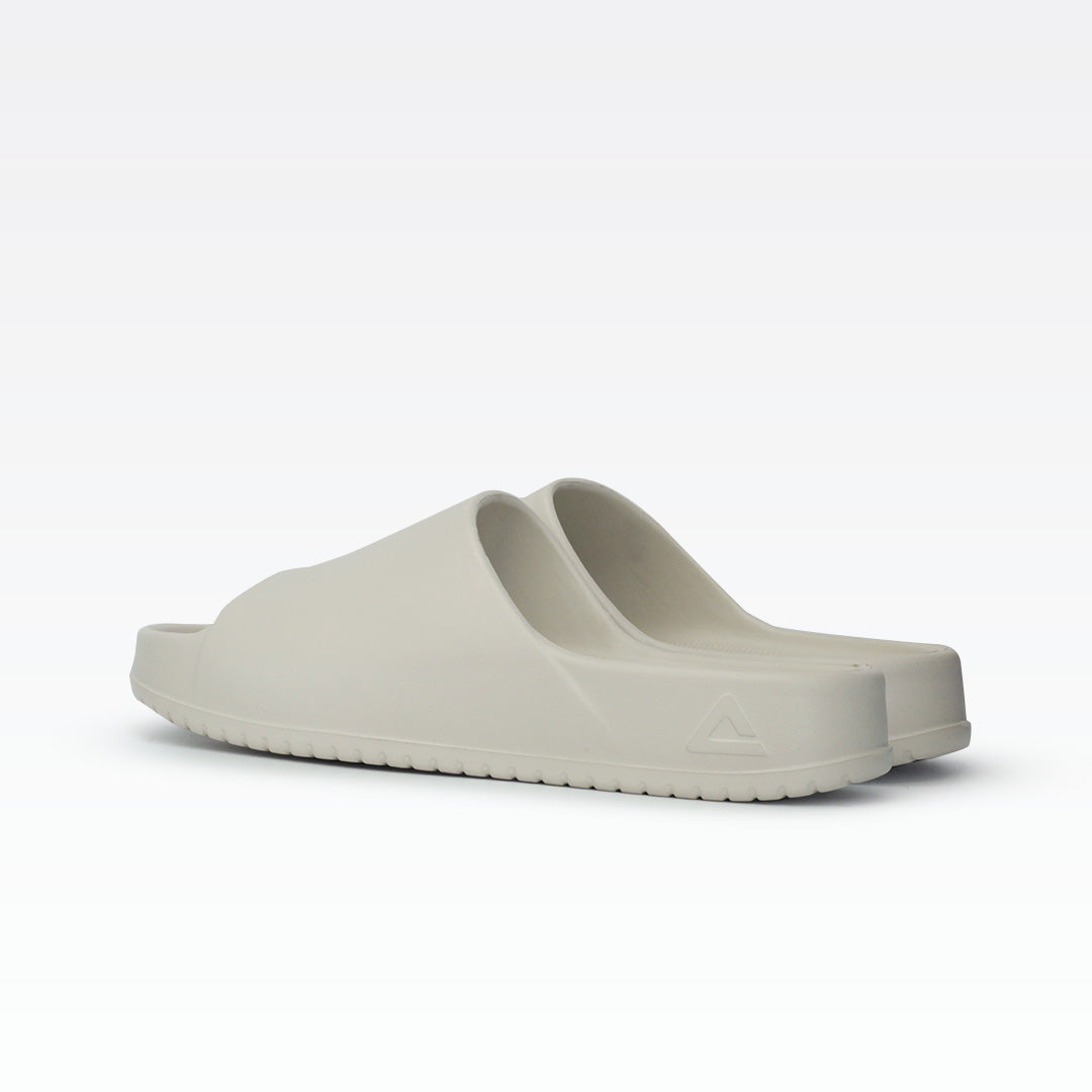Peak slippers canva white