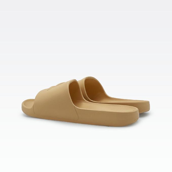 Peak slippers yellow