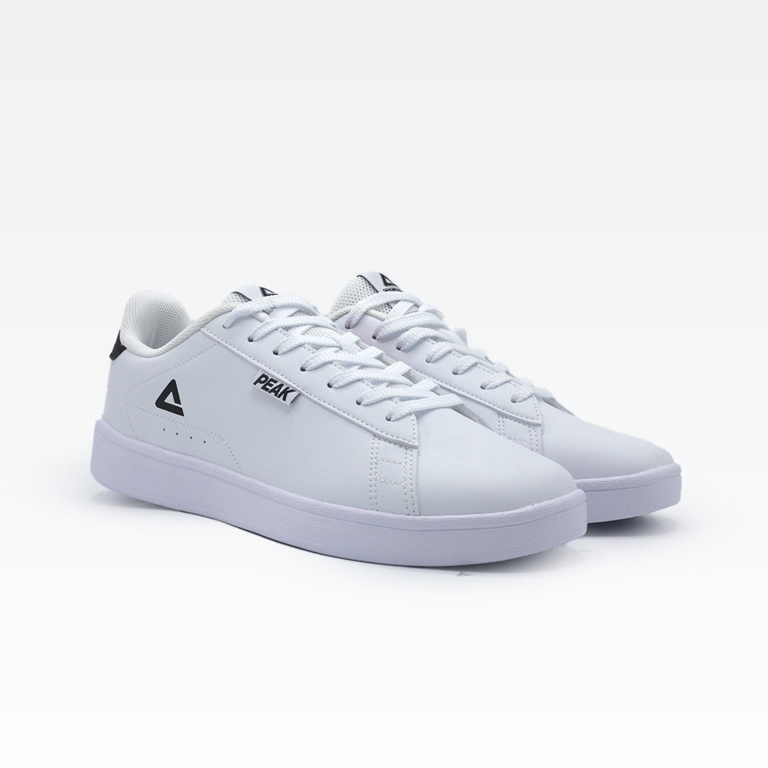 Peak casual shoes white black