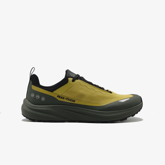 Peak sports Shoes yellow