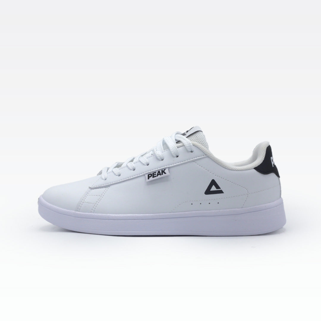 Peak casual shoes white black