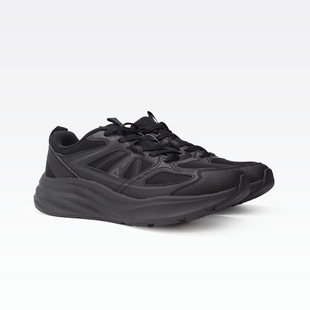 Peak sport shoes black