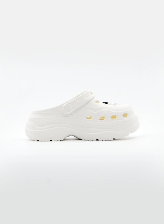 Peak taichi sandals canva white